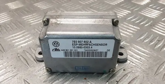 Volkswagen Touareg I ESP acceleration yaw rate sensor 7E0907652A