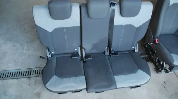 Ford Ecosport Second row seats 