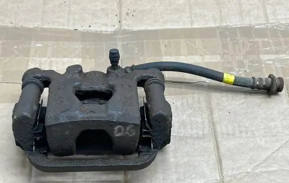 Nissan e-NV200 Rear brake caliper 440114FA0A 044933528 D408M1KD0J