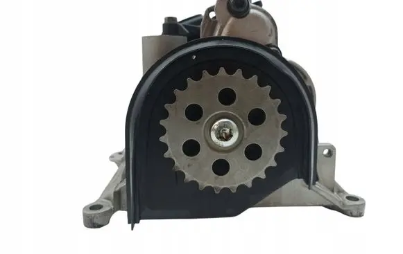BMW X6 E71 Oil pump 8507325