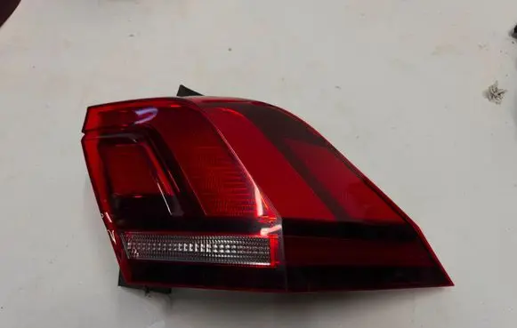 Volkswagen Tiguan Rear/tail lights 2SD01251902