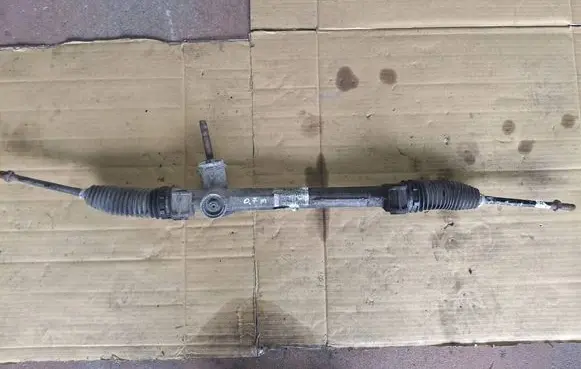 Opel Corsa D Steering rack A0006135 D000529713