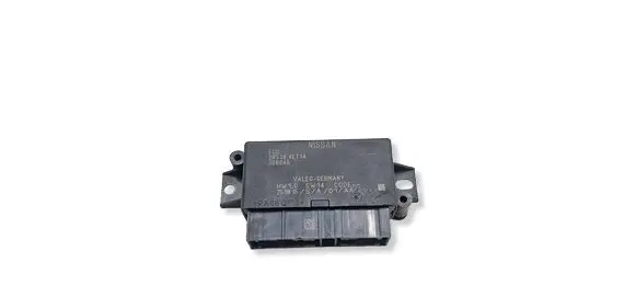 Nissan Qashqai Parking PDC control unit/module 285384ET1A 308045 HW10SW14