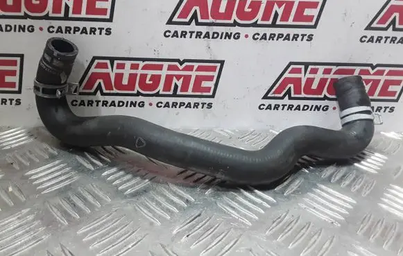 Coolant pipe/hose