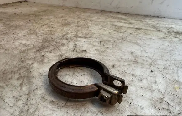 BMW 7 G11 G12 Muffler pipe connector clamp 7620507