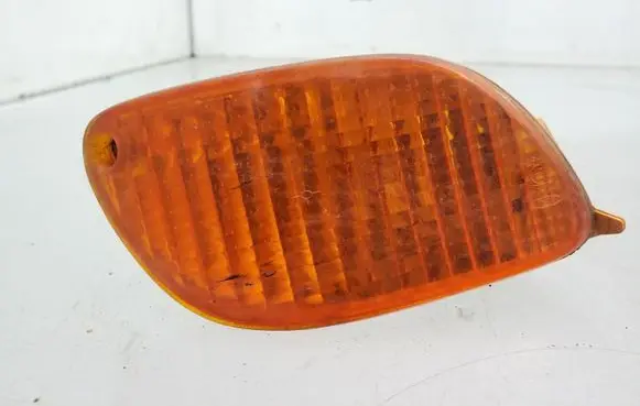 Ford Focus Front indicator light ASYXS4X13368A