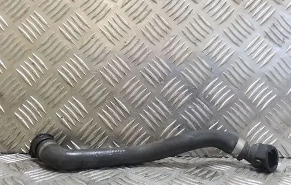 BMW X5 F15 Engine coolant pipe/hose 18918110