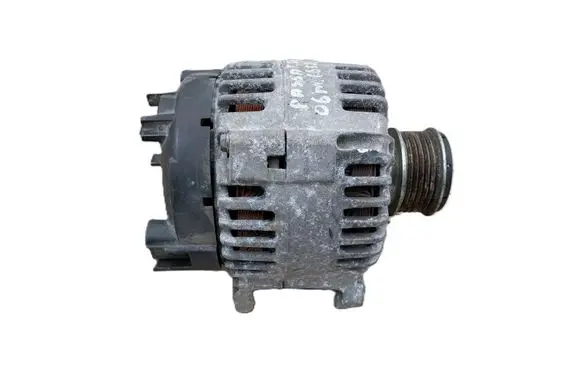 Volkswagen PASSAT B6 Generator/alternator 06F903023C TG14C011
