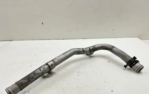 Mercedes-Benz CLA C117 X117 W117 Engine coolant pipe/hose A2702032902