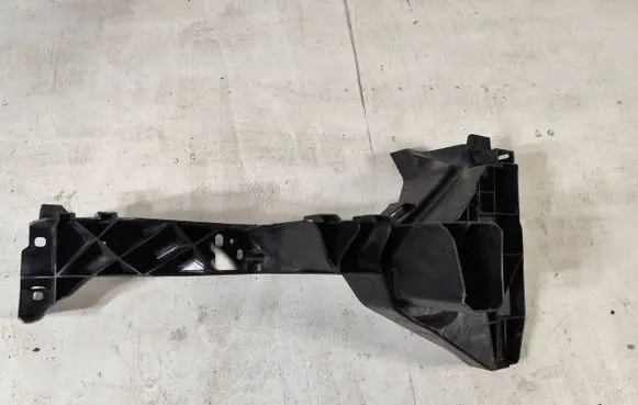 Audi Q7 4M Headlight/headlamp mounting bracket 4M005608B