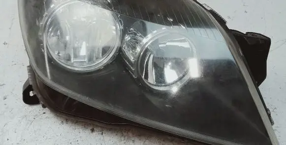 Opel Astra H Headlights/headlamps set 