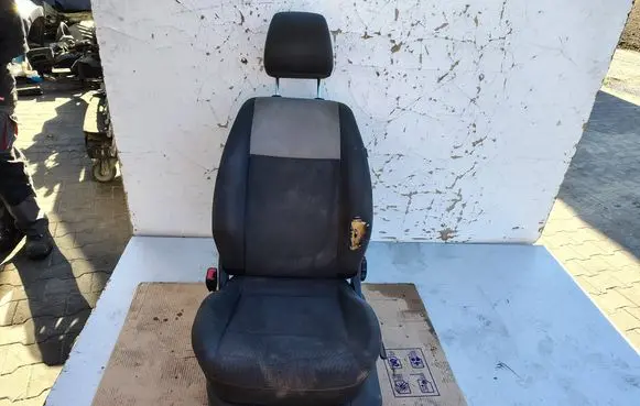 Volkswagen Caddy Front driver seat 