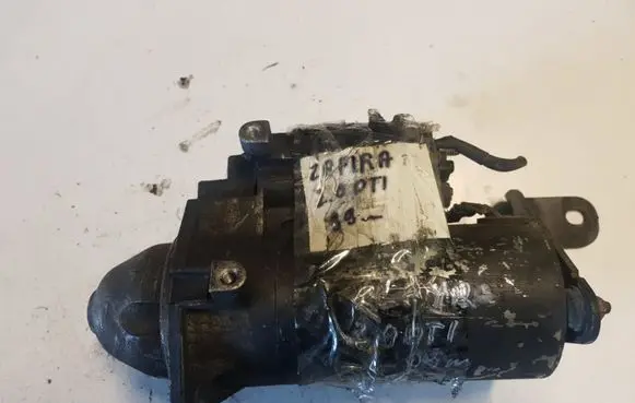 Opel Zafira A Starter motor