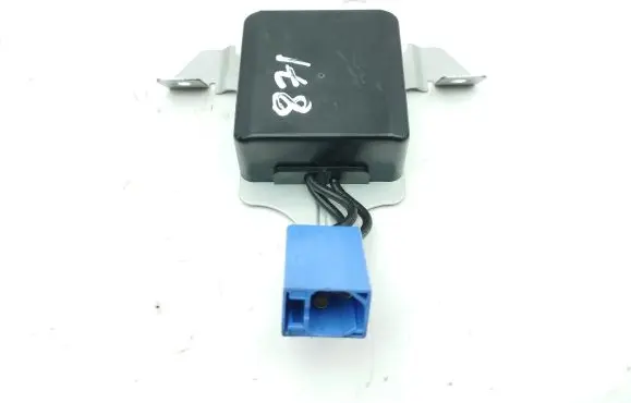 Mazda CX-30 Aerial antenna amplifier BDMD66T30