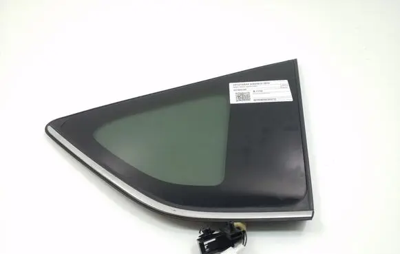 Toyota RAV 4 (XA40) Rear side window 6271042330