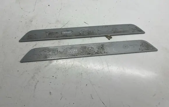 Tesla Model 3 Front sill trim cover 150476300A