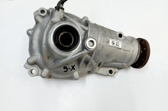 BMW X6 F16 Front differential 8618379