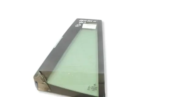 BMW X3 F25 Rear vent window glass 7205602 51357205602