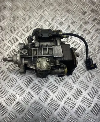 Volvo V70 Fuel injection high pressure pump 074130110M 0460415990 590593