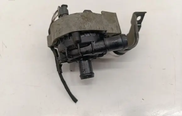 Volkswagen ID.4 Electric auxiliary coolant/water pump 1EA965567D
