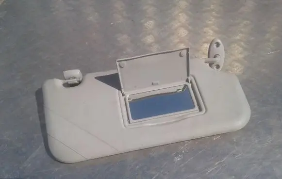 Ford Mondeo MK IV Sun visor