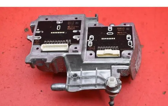 Opel Insignia A Voltage converter/converter module 10500070720