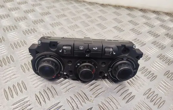 Seat Altea Climate control unit 5P0820047J