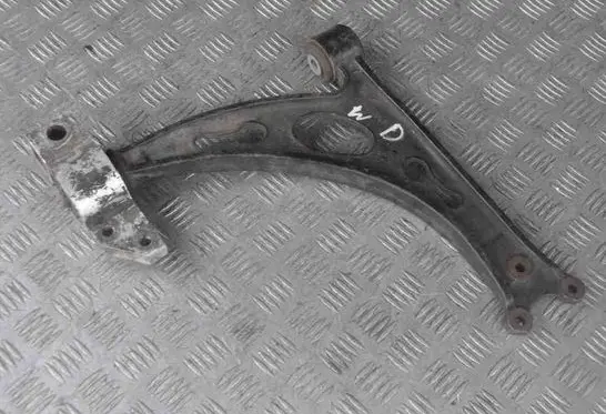 Volkswagen Golf V Front lower control arm/wishbone 1K0407153G