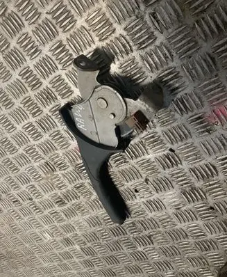 Toyota RAV 4 (XA20) Hand brake release handle 