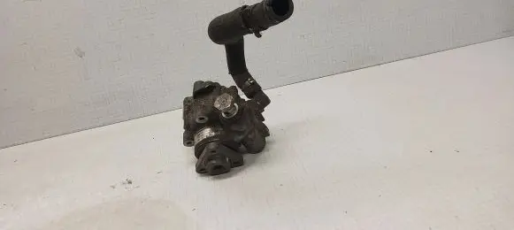 Audi A4 S4 B6 8E 8H Power steering pump 8E0145155