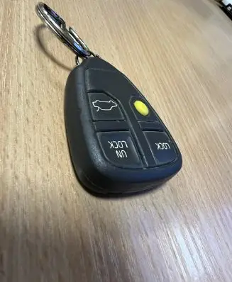 Volvo S60 Ignition key/card 8685151
