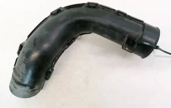 Nissan Cube Z12 Air intake hose/pipe ED510