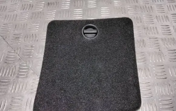 Volkswagen PASSAT B6 Trunk/boot trim cover 1J0867468