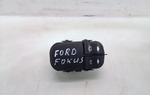 Ford Focus Electric window control switch 03162310