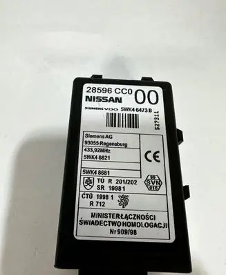 Nissan X-Trail T30 Door central lock control unit/module 228596CC0