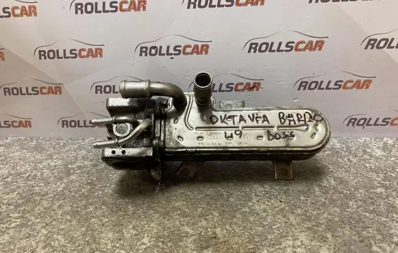 Skoda Octavia Mk2 (1Z) EGR valve cooler 03G131063E 123602073 038131513AD
