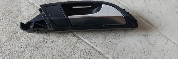 Audi Q7 4L Front door interior handle