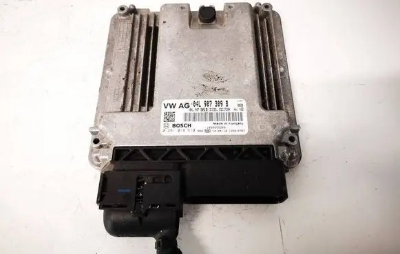 Audi A3 S3 8V Engine control unit/module 04L907309B
