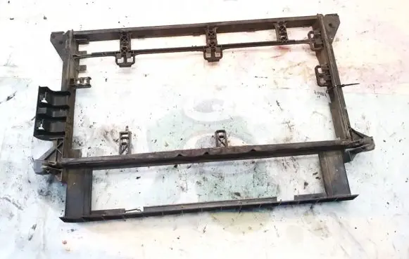 BMW 5 E39 Radiator support slam panel