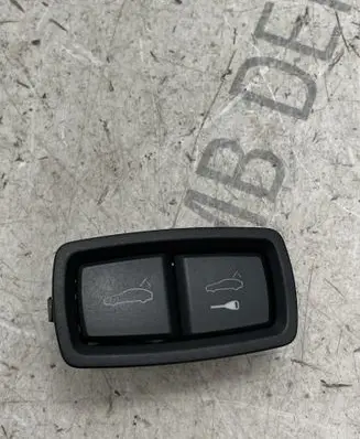 Porsche Macan (95B) Tailgate/boot open switch button 7PP959832J