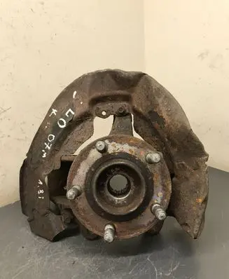 Volvo S40 Front wheel hub
