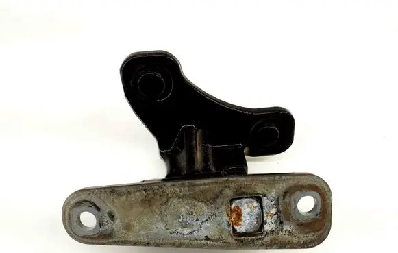 Mercedes-Benz E W212 Front door upper hinge