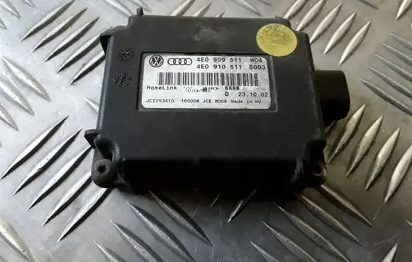 Audi A8 S8 D3 4E Other control units/modules 4E0909511