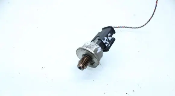 Citroen C4 Grand Picasso Fuel pressure sensor 9670076780