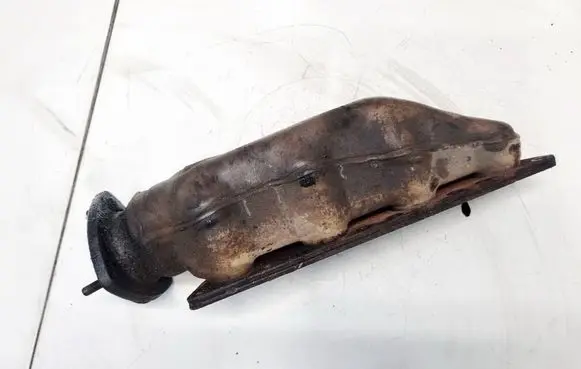 Audi A8 S8 D3 4E Exhaust manifold 077253033AB