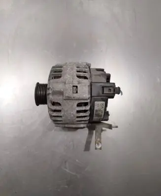 Volkswagen Polo IV 9N3 Generator/alternator 03d903025j