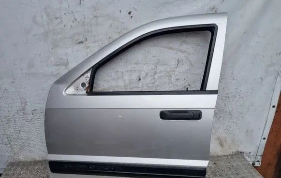 Jeep Grand Cherokee (WK) Front door
