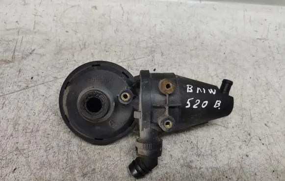 BMW 5 E39 Breather/breather pipe/hose 1703484