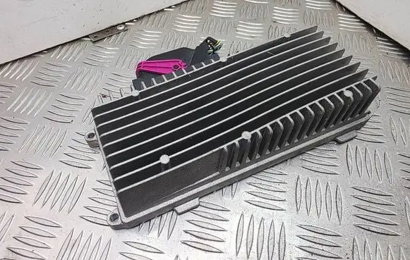 Audi A5 Sportback 8TA Sound amplifier 8R0035223F
