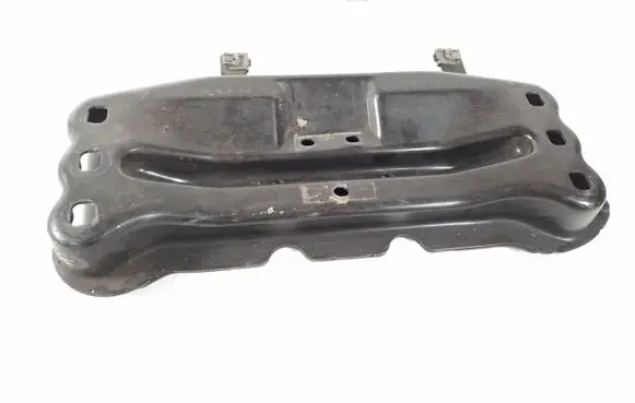 Mercedes-Benz E W212 Engine mounting bracket A2122404102